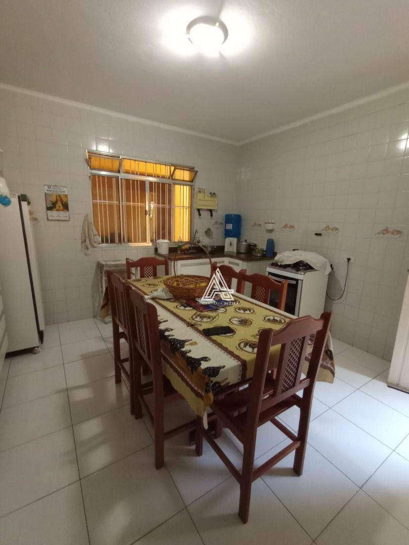 Casa para alugar com 1 quarto, 50m² - Foto 9