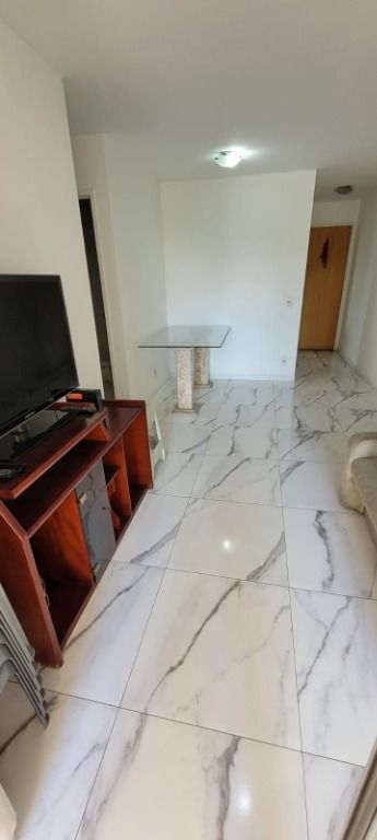 Apartamento à venda com 3 quartos, 62m² - Foto 3