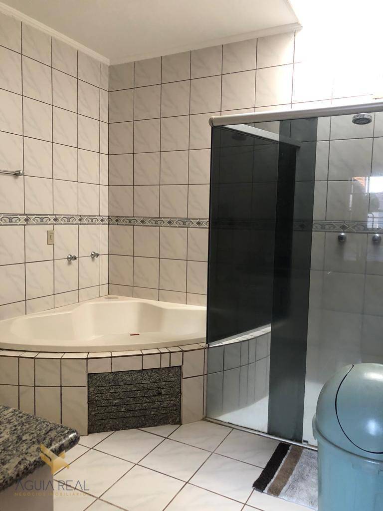 Sobrado à venda com 4 quartos, 187m² - Foto 18