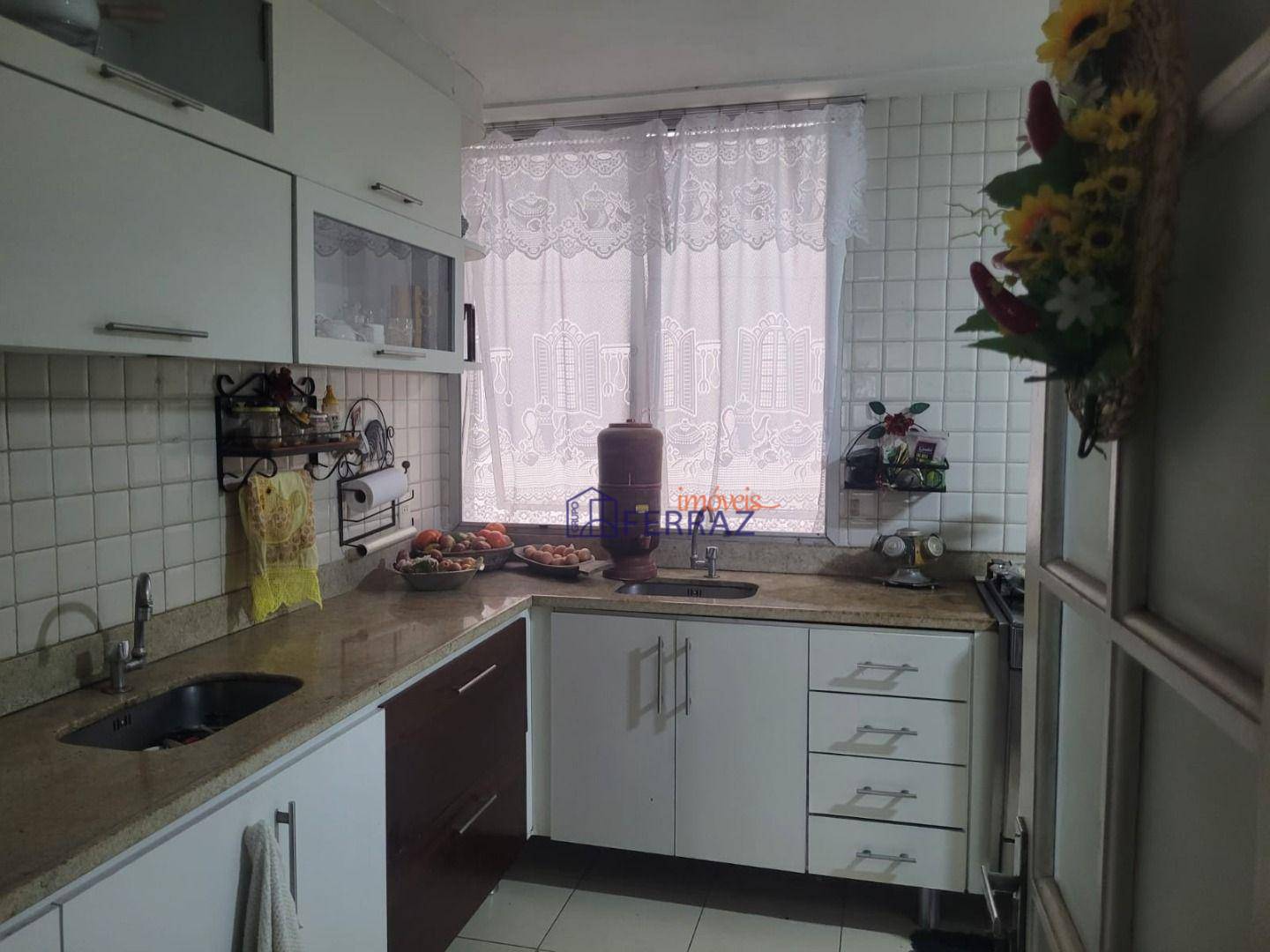 Apartamento à venda com 2 quartos, 100m² - Foto 16