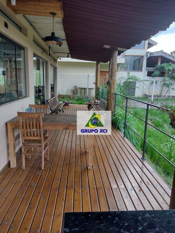 Casa de Condomínio à venda com 4 quartos, 250m² - Foto 10