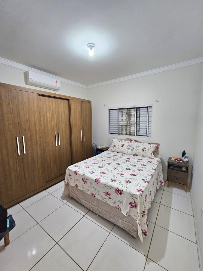 Casa à venda com 3 quartos, 250m² - Foto 5