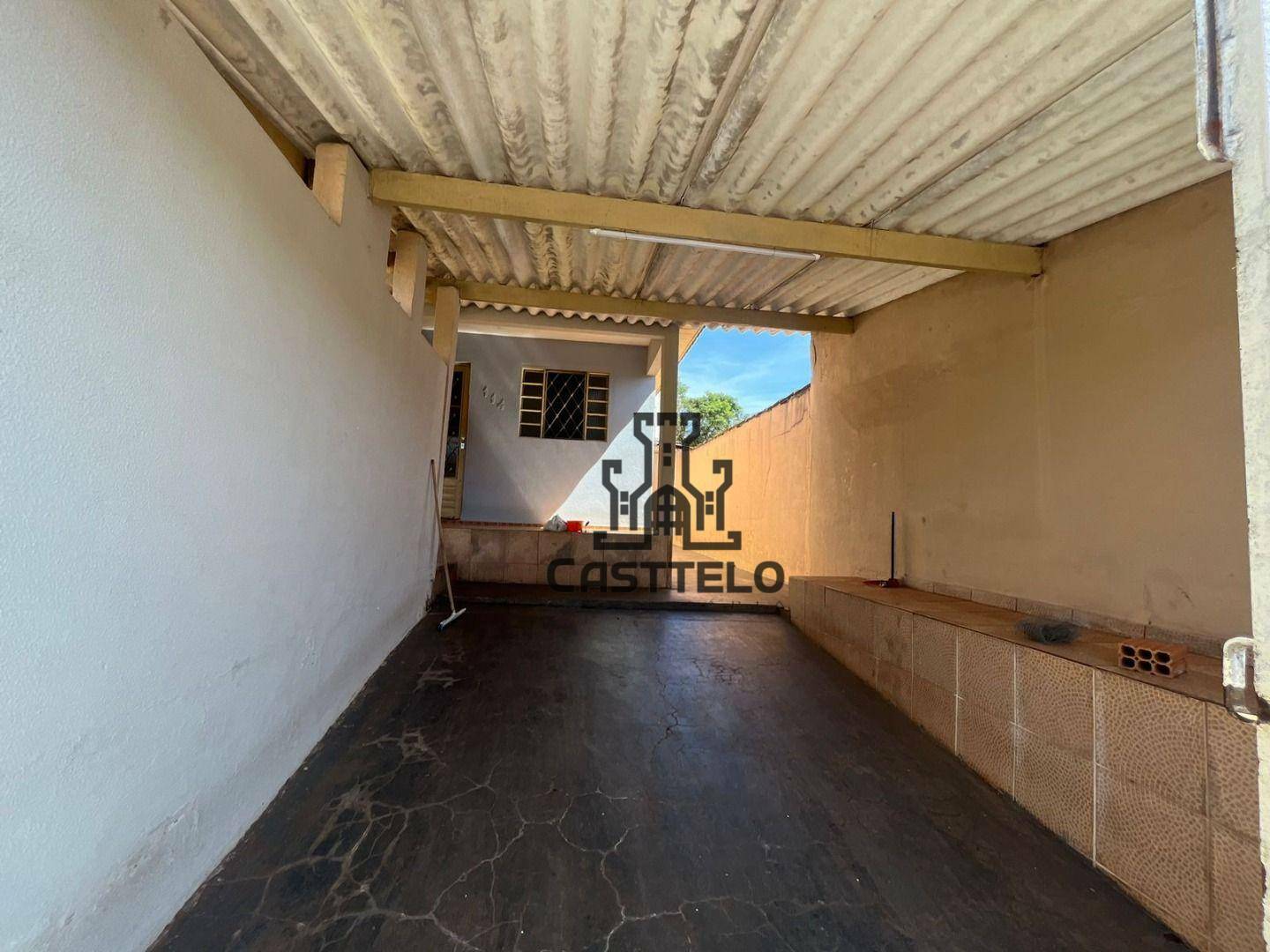 Casa para alugar com 3 quartos, 100m² - Foto 2