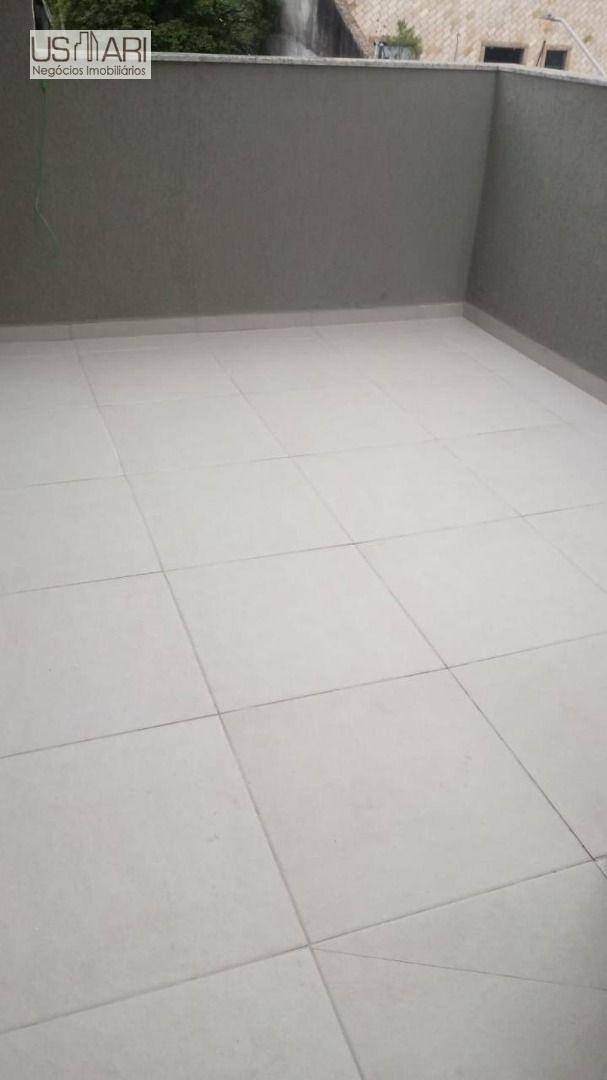 Apartamento à venda com 1 quarto, 30m² - Foto 2