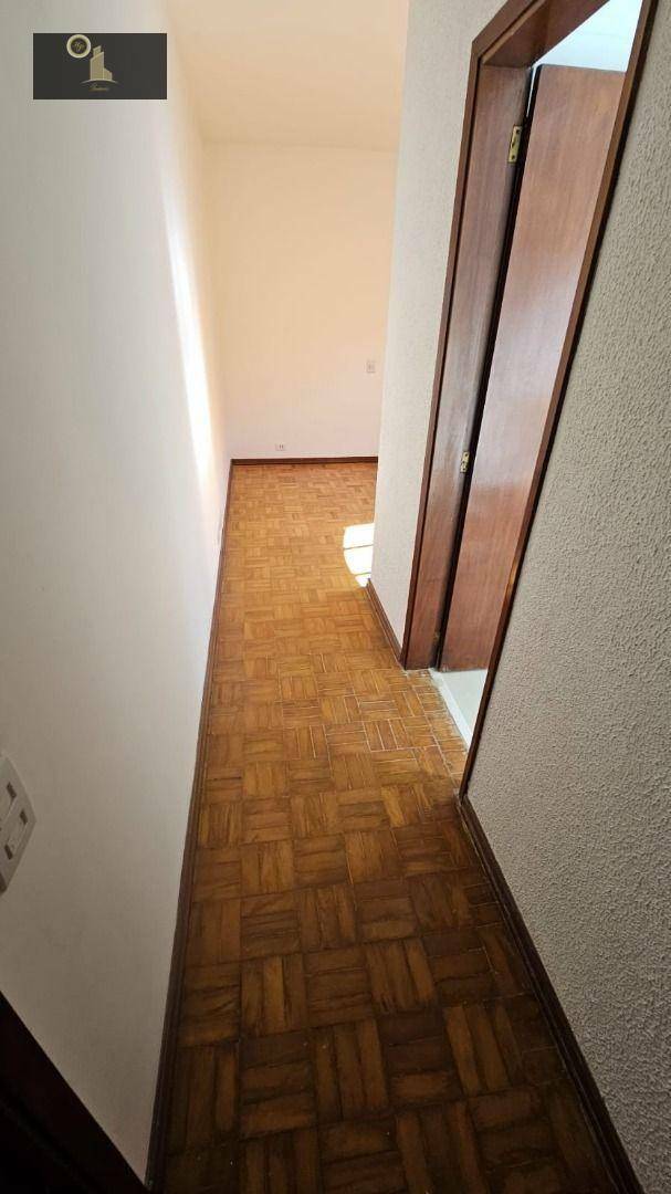 Casa de Condomínio para alugar com 4 quartos, 192m² - Foto 23