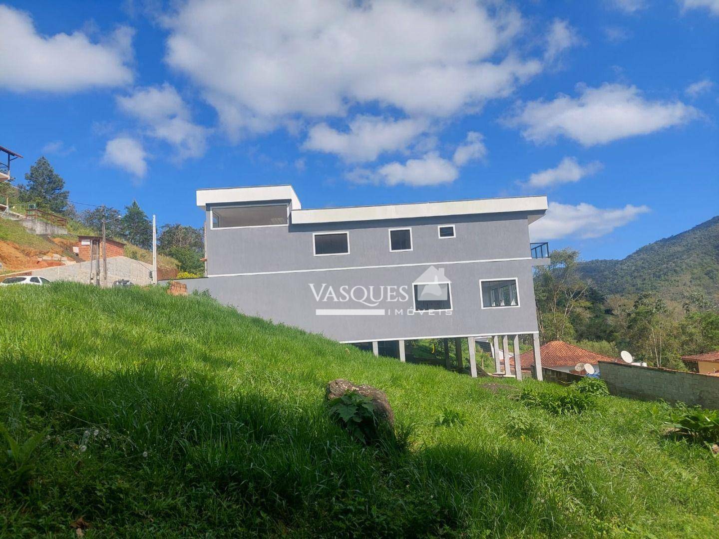 Casa à venda com 3 quartos, 234m² - Foto 21