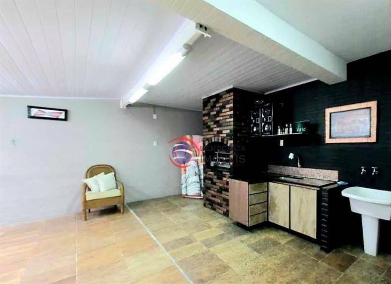 Sobrado à venda com 3 quartos, 238m² - Foto 20