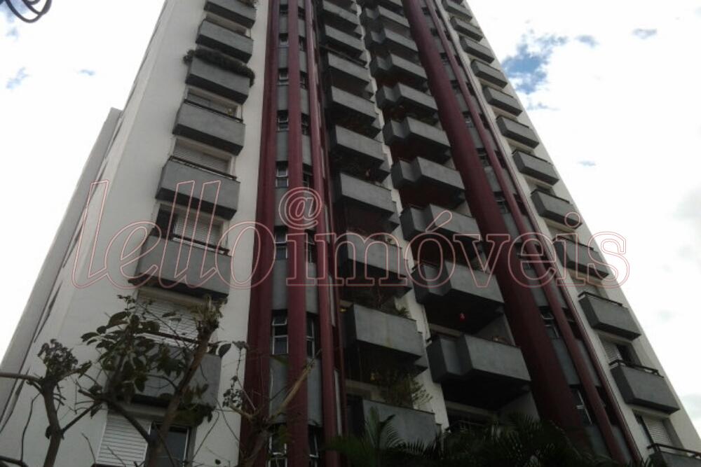 Apartamento para alugar com 3 quartos, 161m² - Foto 1