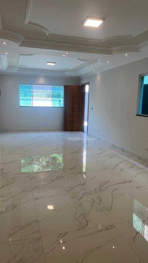 Casa à venda com 3 quartos, 136m² - Foto 5