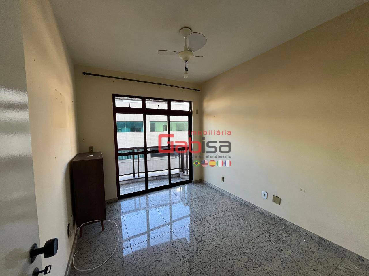 Apartamento à venda com 2 quartos, 70m² - Foto 17