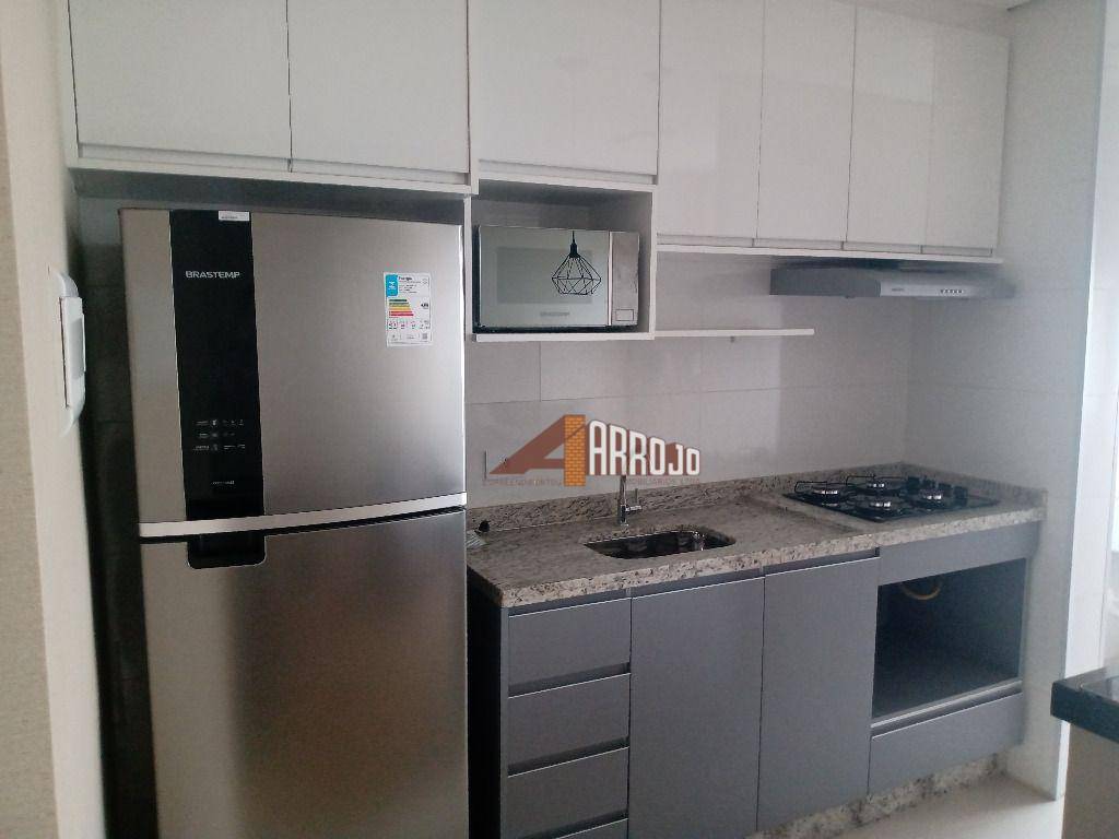 Apartamento para alugar com 1 quarto, 36m² - Foto 13