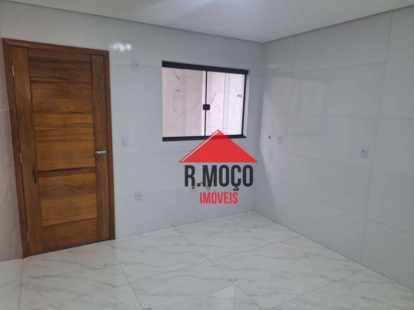 Sobrado à venda com 3 quartos, 105m² - Foto 2