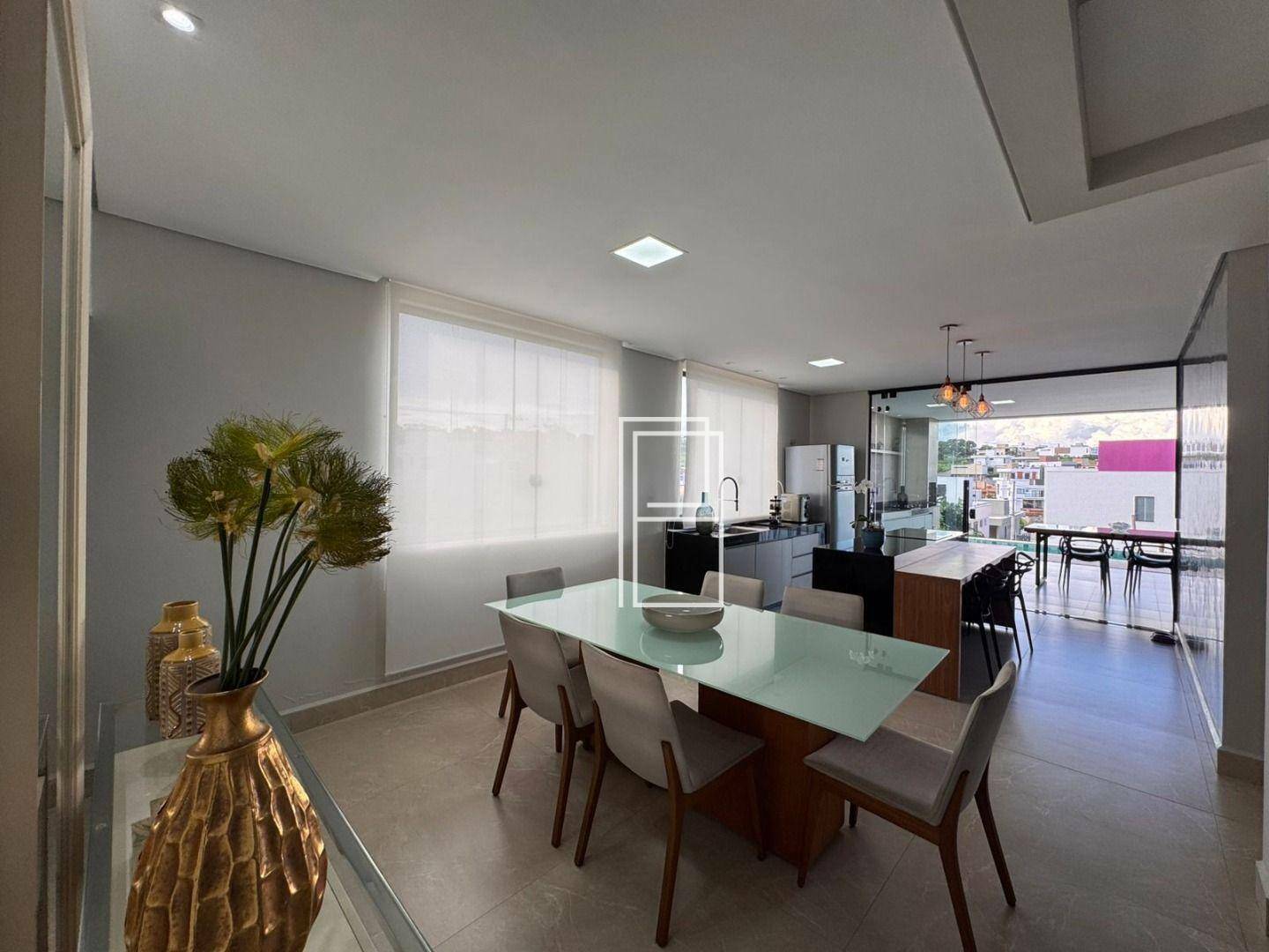 Casa à venda com 4 quartos, 235m² - Foto 7