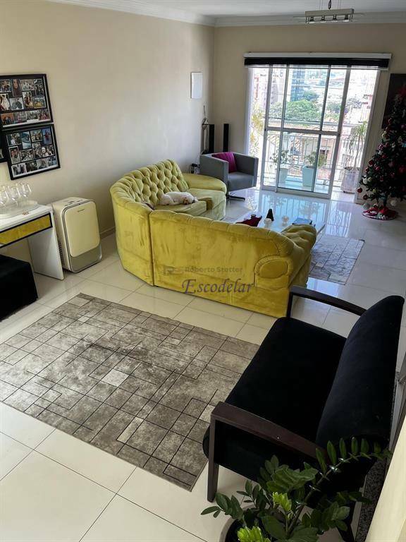 Sobrado à venda com 3 quartos, 250m² - Foto 4