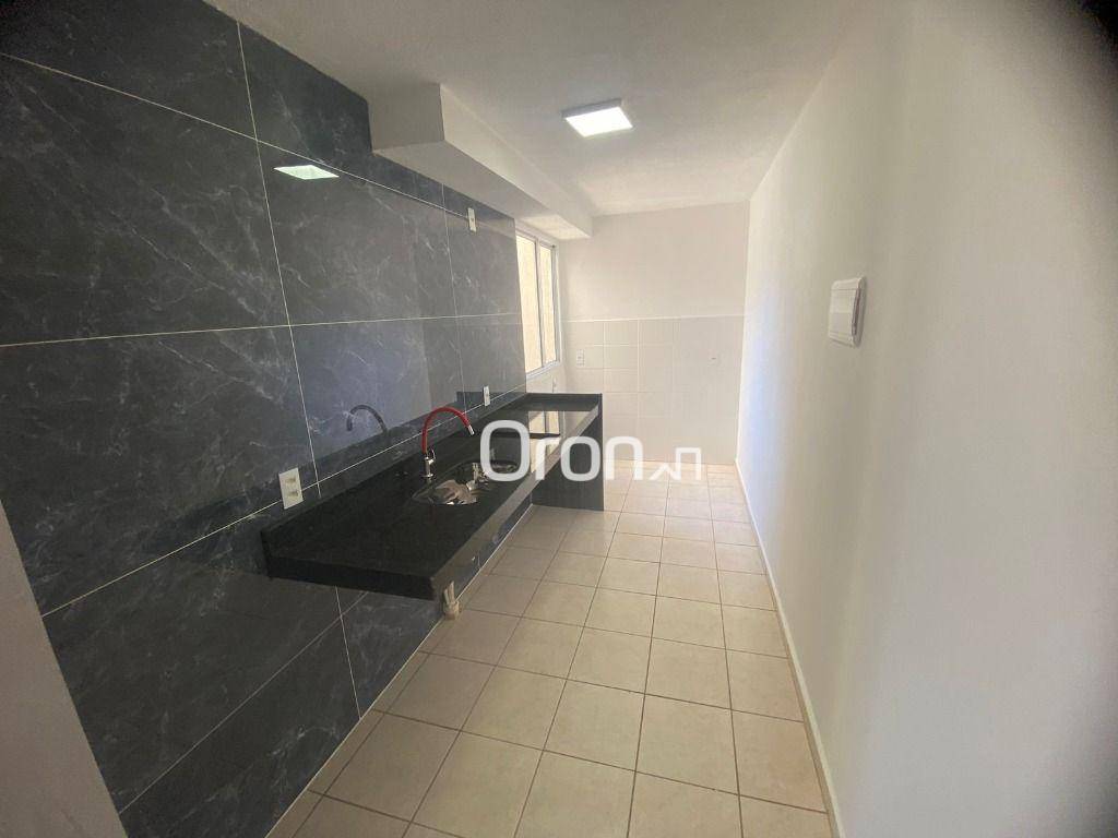 Apartamento à venda com 2 quartos, 47m² - Foto 2