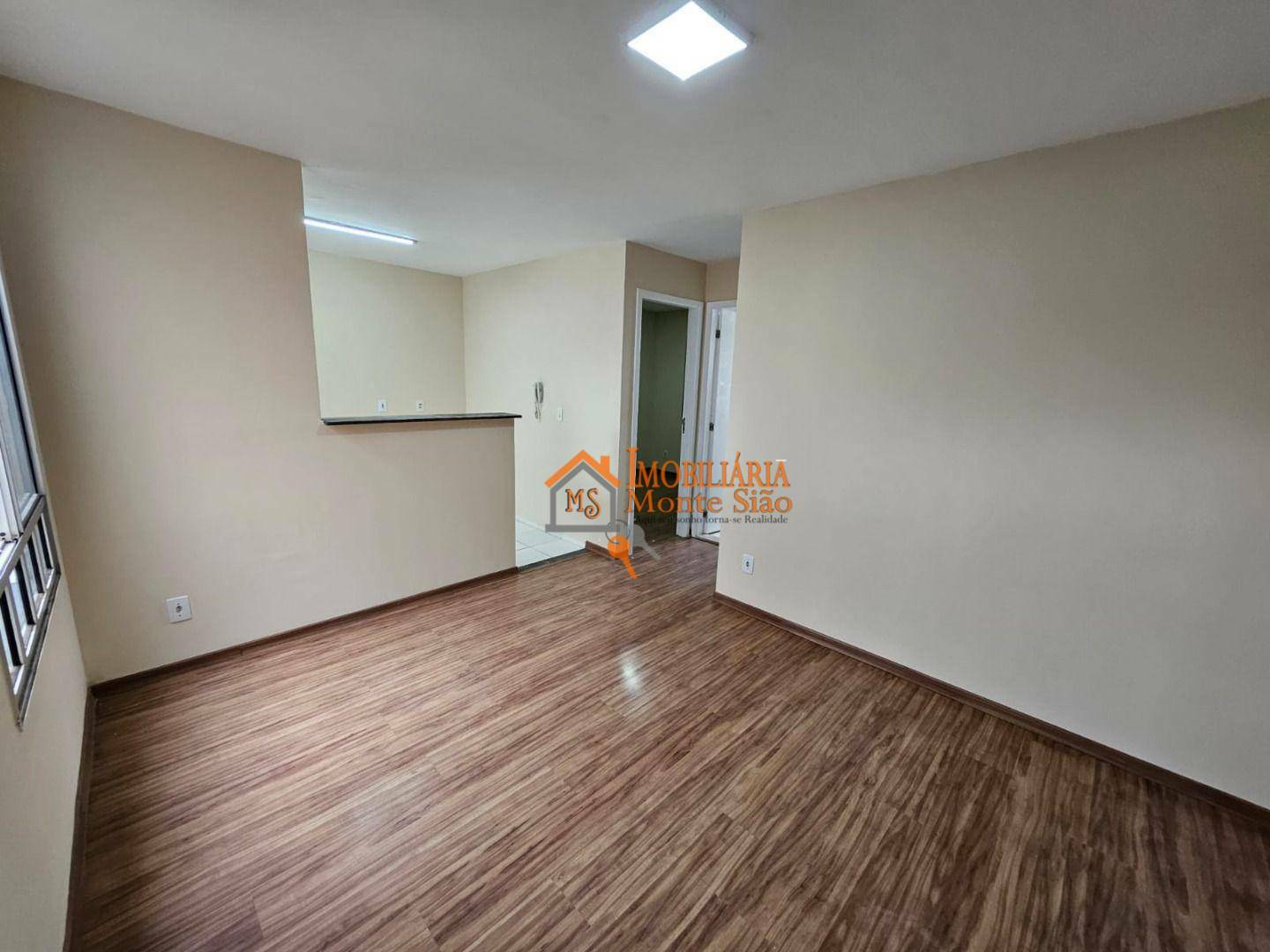 Apartamento à venda com 2 quartos, 44m² - Foto 2