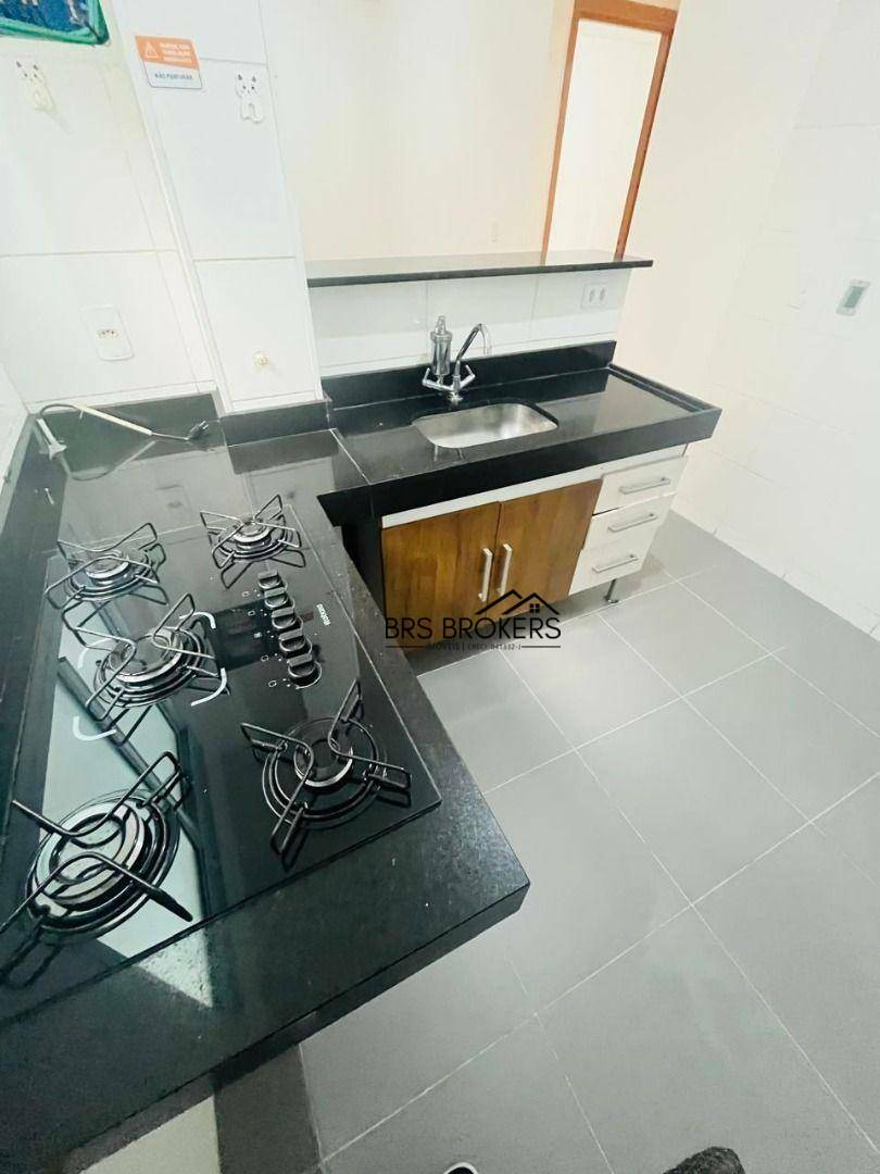 Apartamento à venda com 2 quartos, 38m² - Foto 29