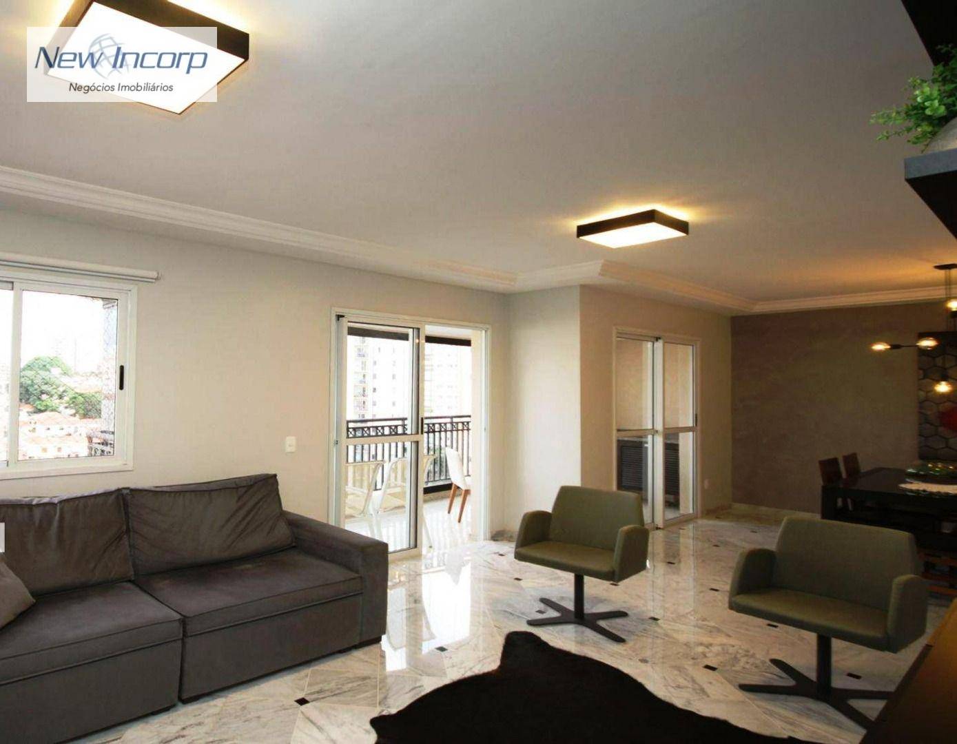 Apartamento à venda com 3 quartos, 131m² - Foto 1