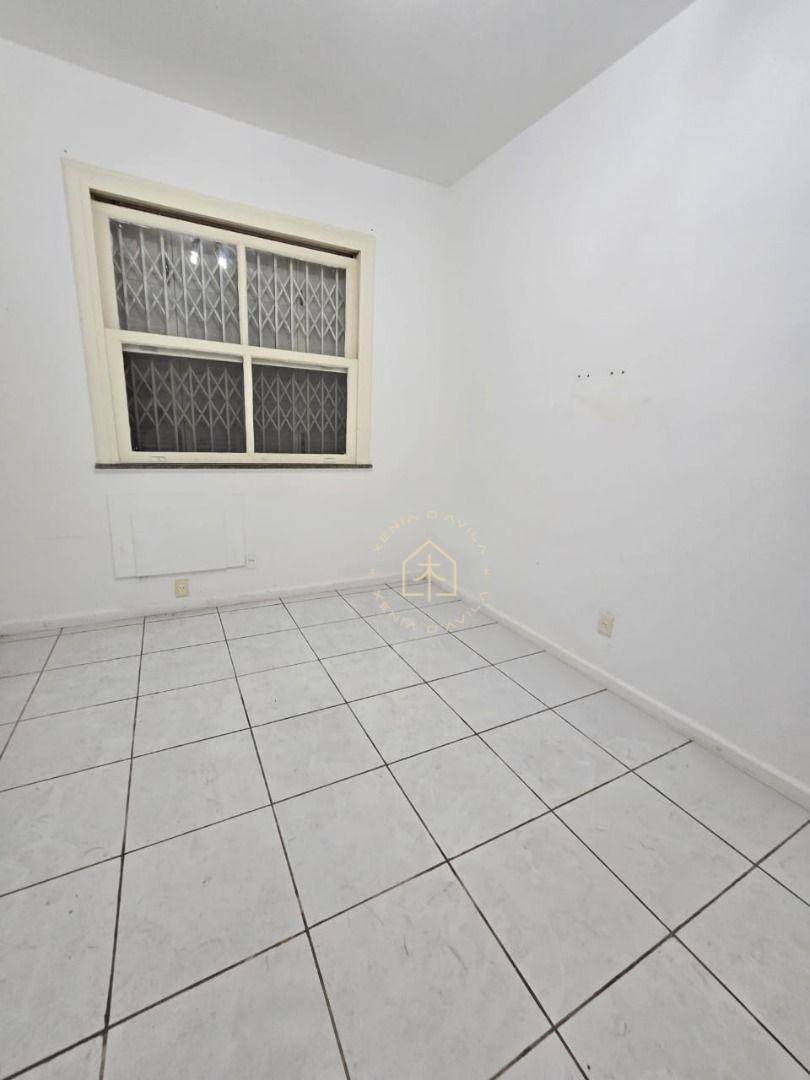 Apartamento à venda com 3 quartos, 116m² - Foto 11