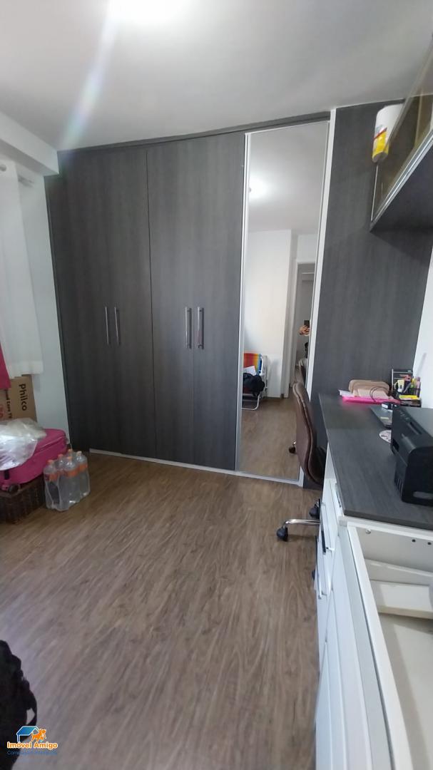 Apartamento à venda com 3 quartos - Foto 10