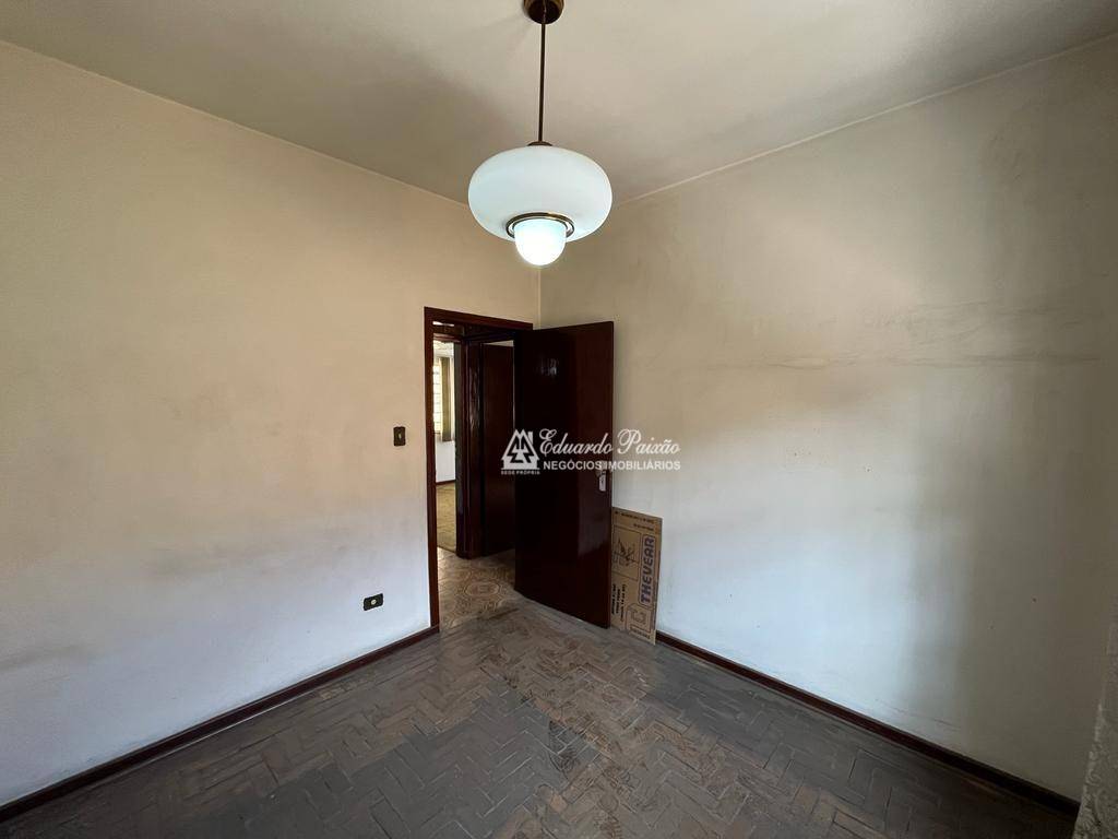 Casa à venda com 3 quartos, 181m² - Foto 14