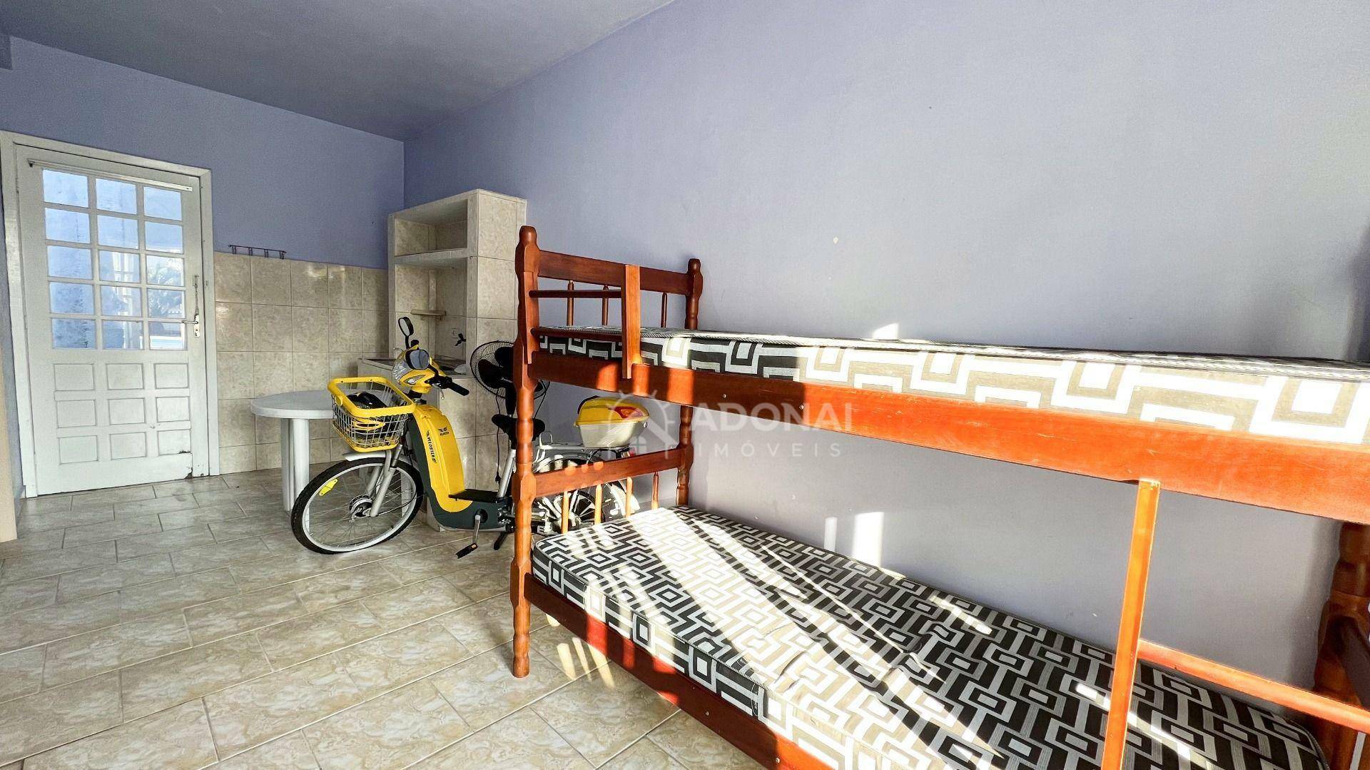 Sobrado à venda com 5 quartos, 180m² - Foto 15