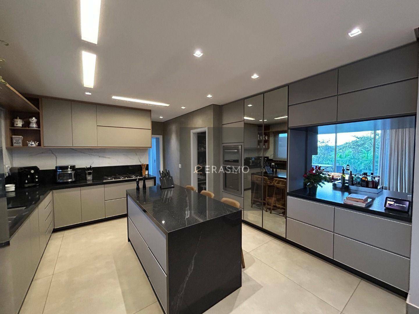 Casa de Condomínio à venda com 5 quartos, 410m² - Foto 10