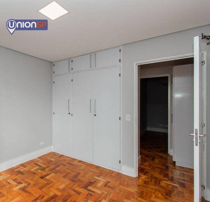 Apartamento à venda com 3 quartos, 147m² - Foto 13