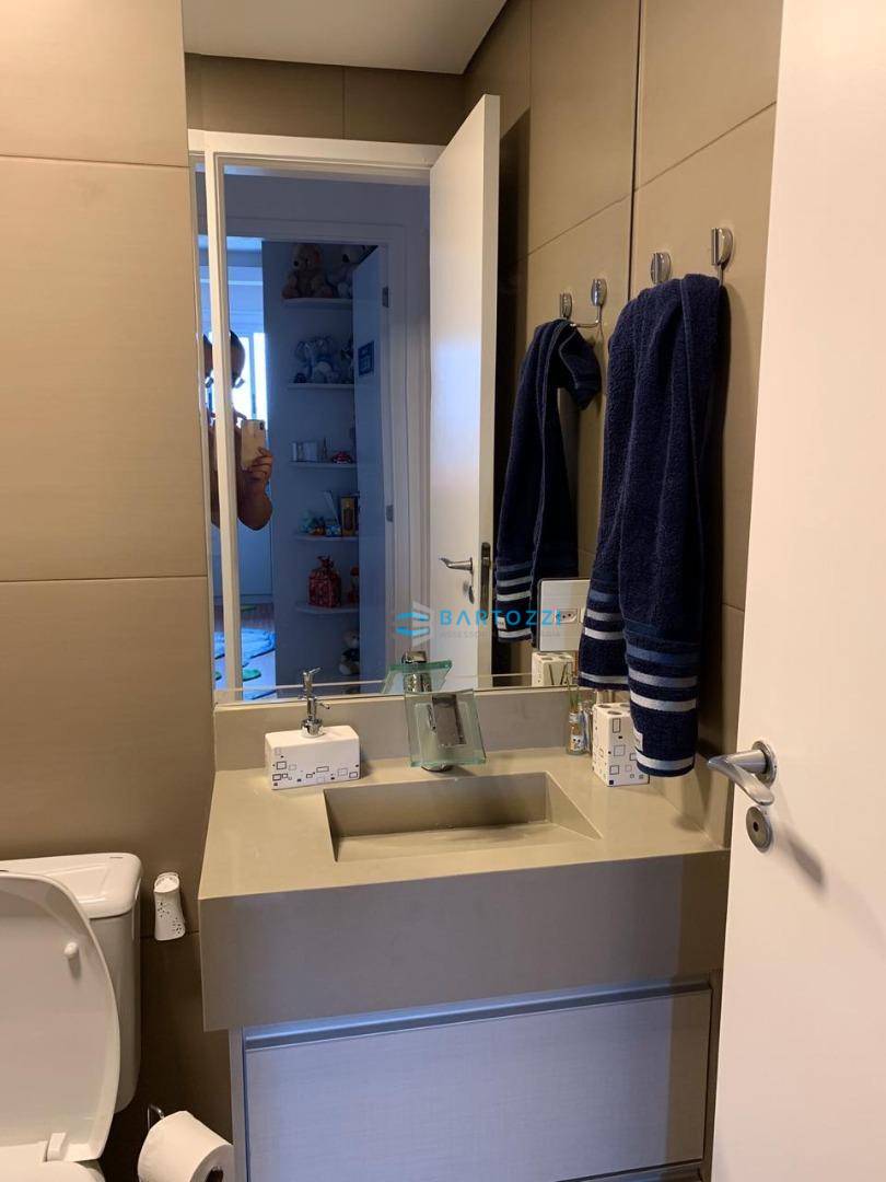 Apartamento à venda com 2 quartos, 67m² - Foto 17