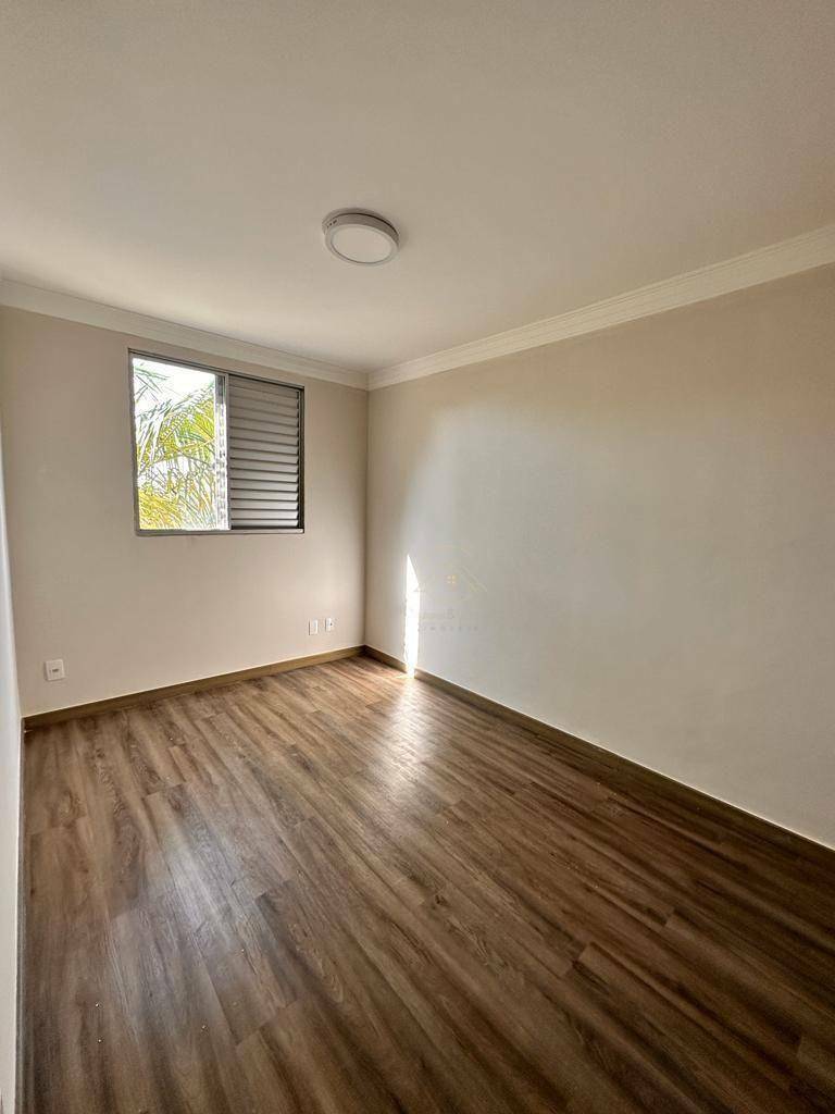 Apartamento à venda com 2 quartos, 55m² - Foto 2