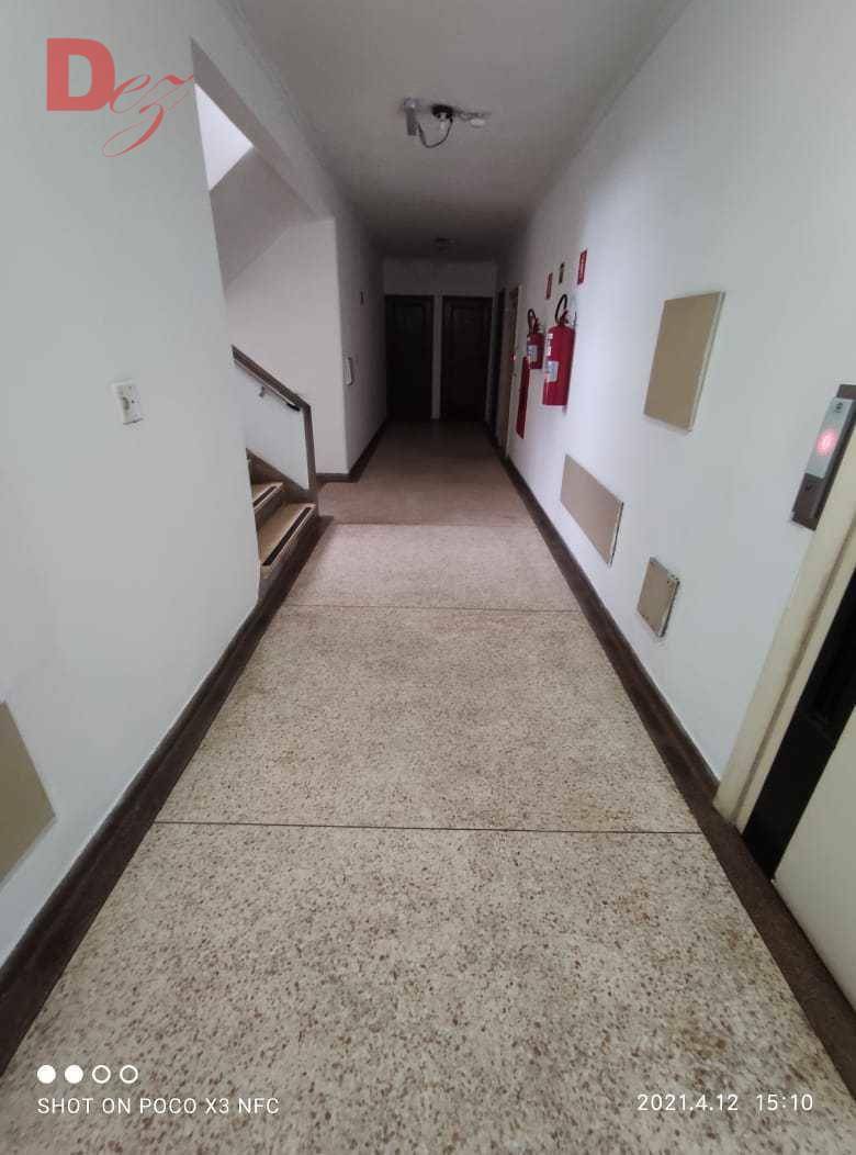 Apartamento à venda com 1 quarto, 60m² - Foto 6