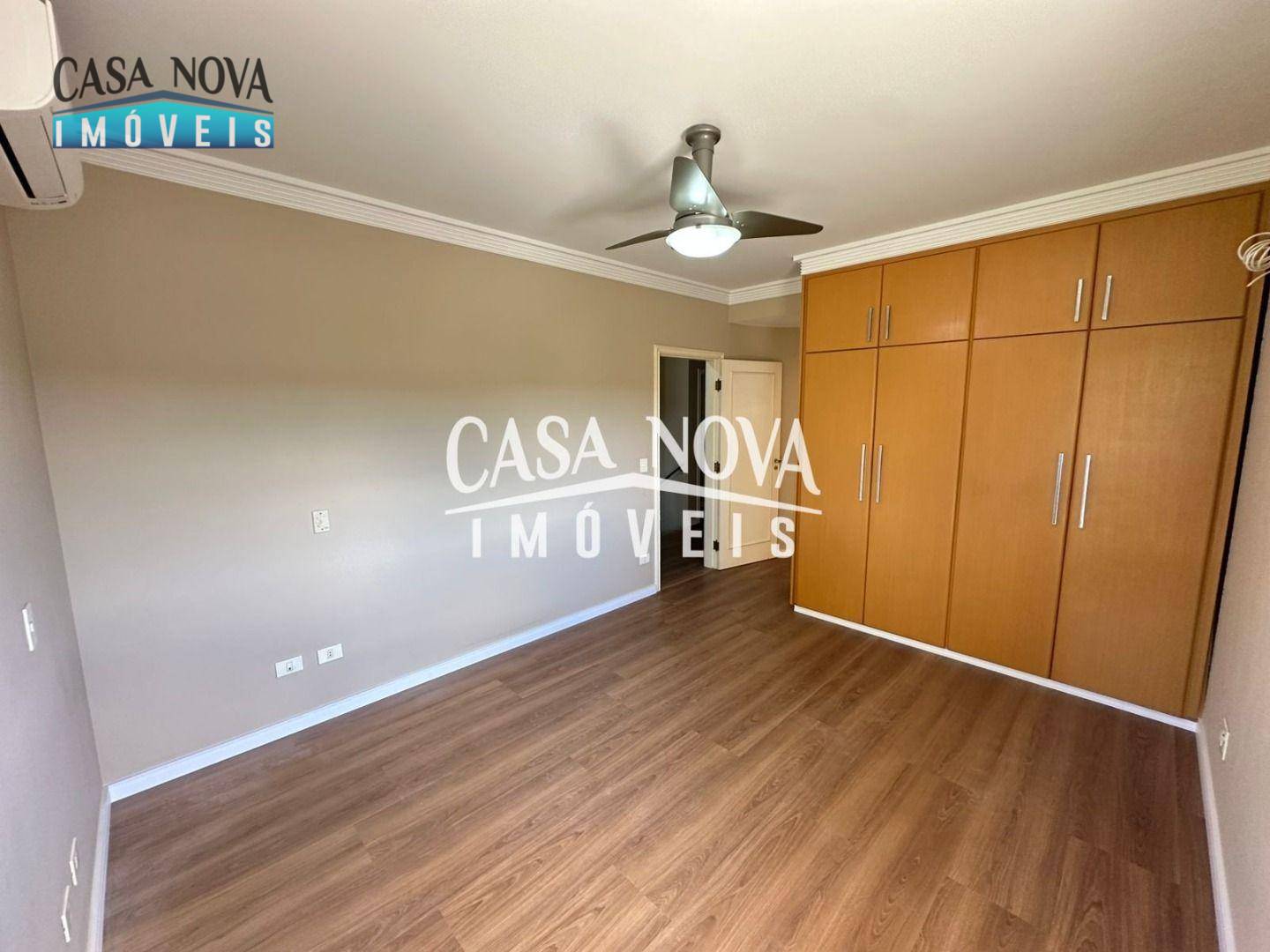 Casa de Condomínio para alugar com 4 quartos, 488m² - Foto 29