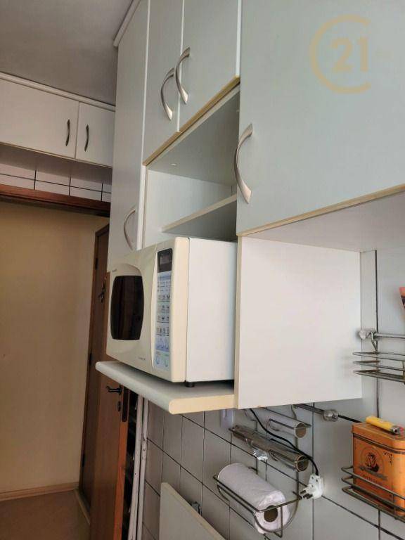 Apartamento à venda com 2 quartos, 51m² - Foto 11