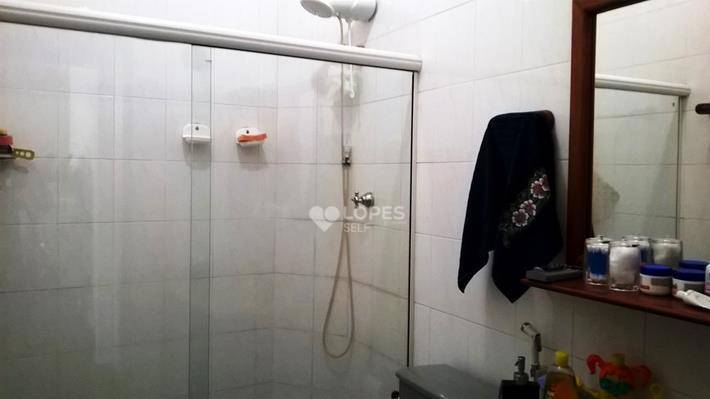 Apartamento à venda com 2 quartos, 70m² - Foto 9