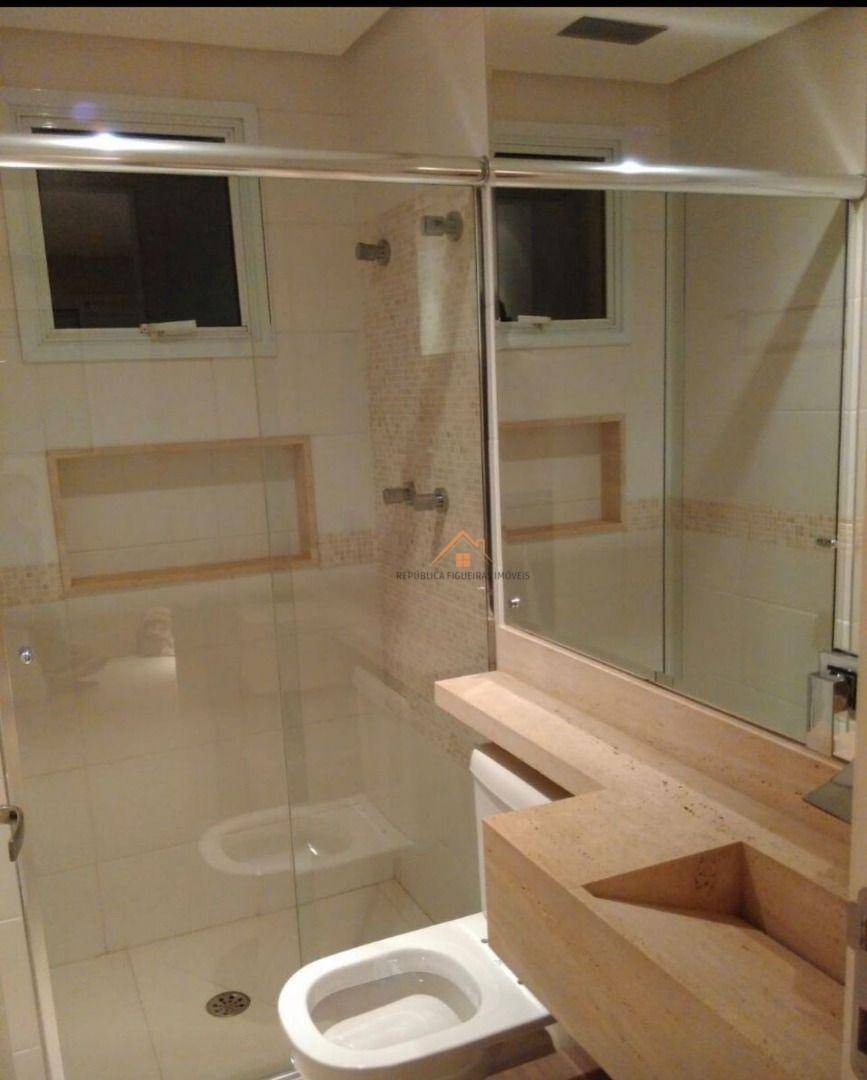 Apartamento para alugar com 2 quartos, 84m² - Foto 9