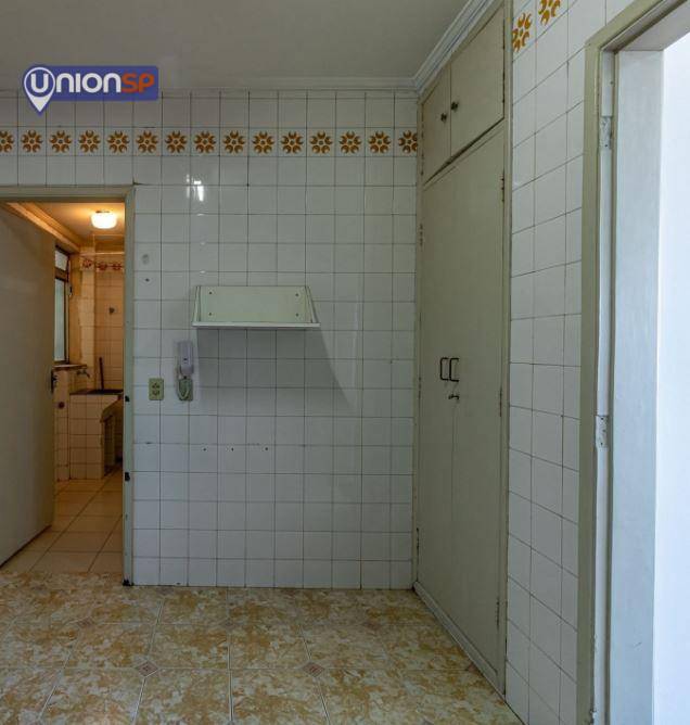 Apartamento à venda com 2 quartos, 79m² - Foto 12