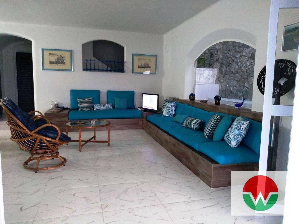 Casa de Condomínio à venda com 3 quartos, 321m² - Foto 3