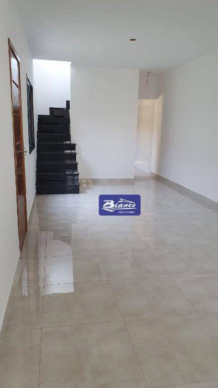 Sobrado à venda com 3 quartos, 100m² - Foto 13