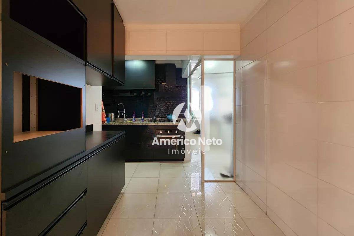 Apartamento à venda com 3 quartos, 121m² - Foto 8