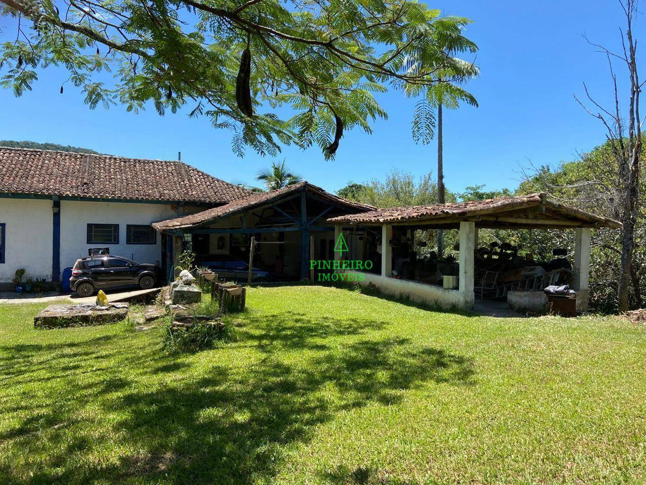 Fazenda à venda com 10 quartos, 1500m² - Foto 11