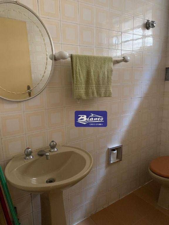 Sobrado à venda e aluguel com 5 quartos, 215m² - Foto 74