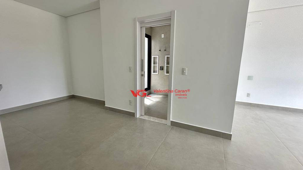 Sobrado à venda com 3 quartos, 343m² - Foto 19