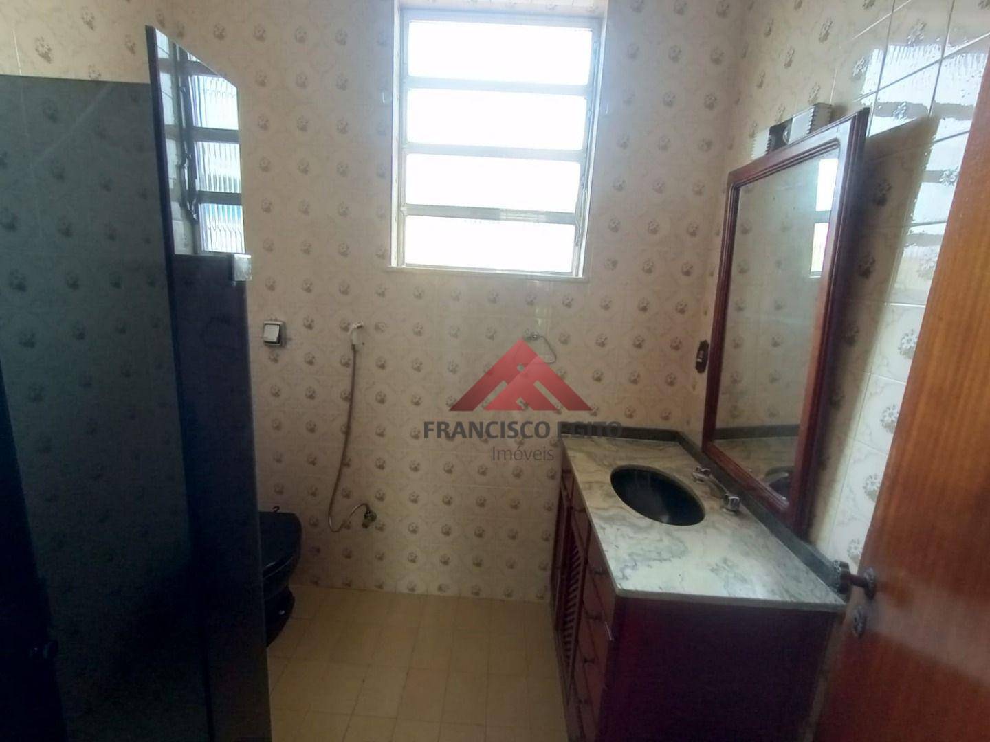 Casa à venda e aluguel com 4 quartos, 170m² - Foto 24