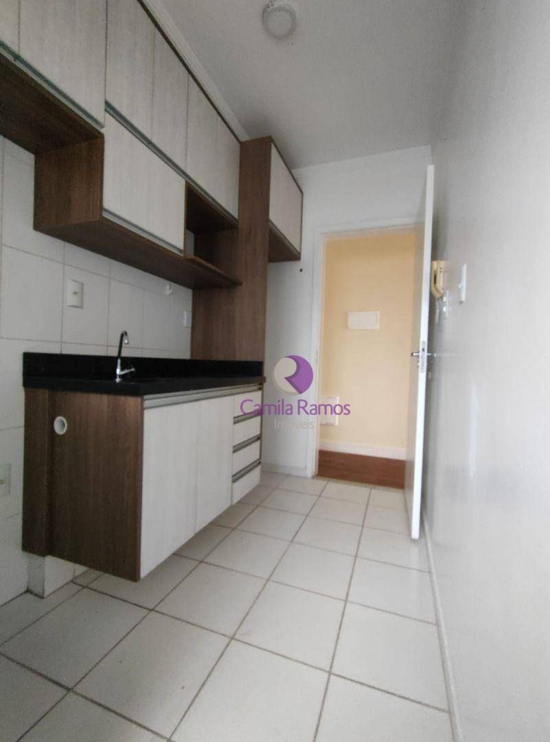 Apartamento à venda com 2 quartos, 68m² - Foto 6