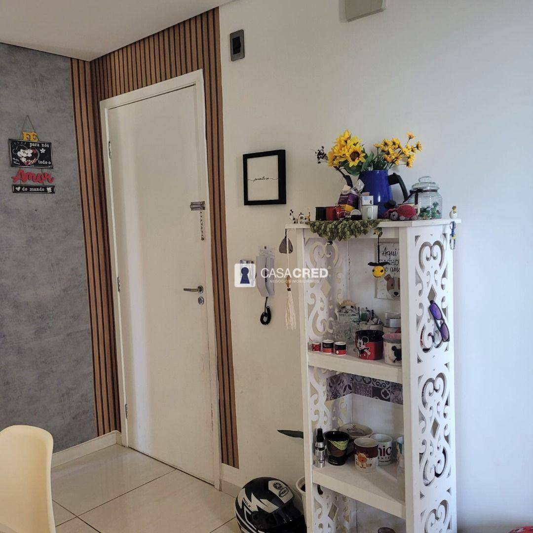 Apartamento à venda com 2 quartos, 49m² - Foto 3