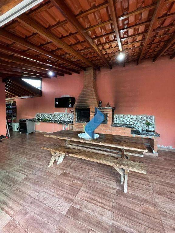 Chácara à venda com 3 quartos, 250m² - Foto 18