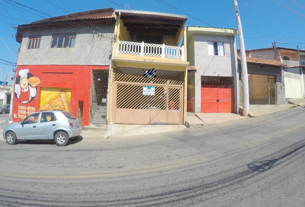 Sobrado à venda com 3 quartos, 204m² - Foto 1