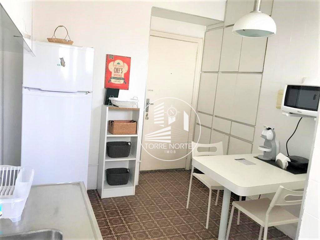 Apartamento à venda com 3 quartos, 77m² - Foto 7