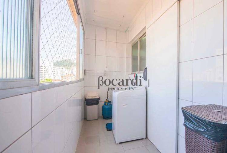 Apartamento à venda com 3 quartos, 147m² - Foto 16