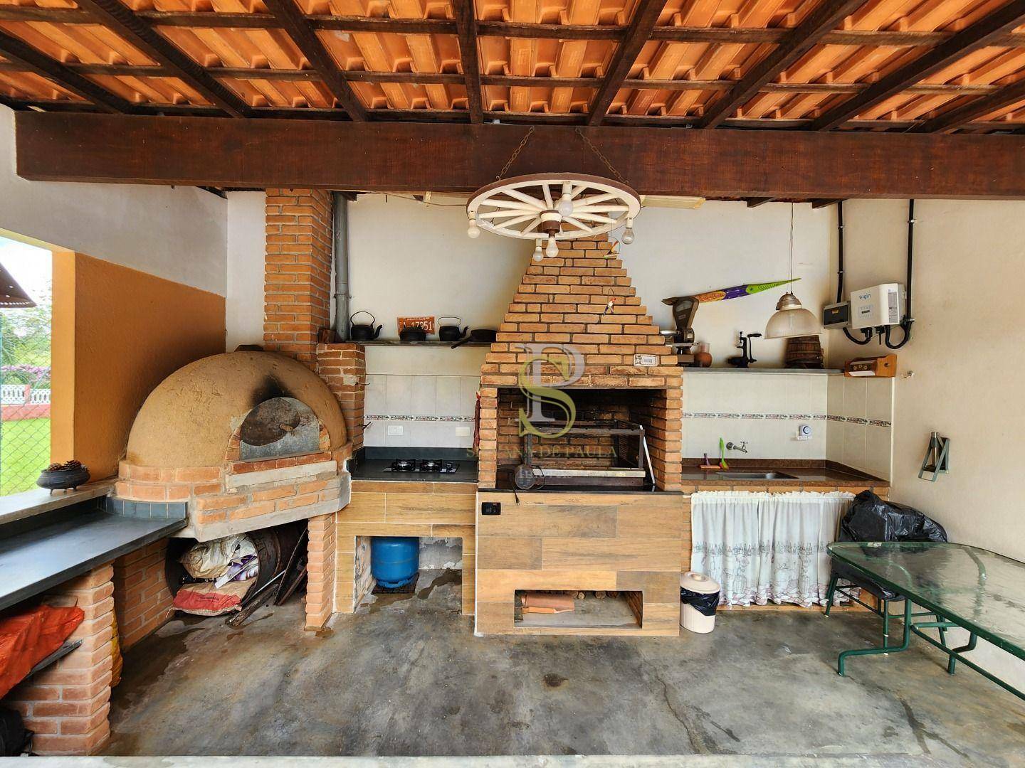 Chácara à venda com 4 quartos, 275m² - Foto 35